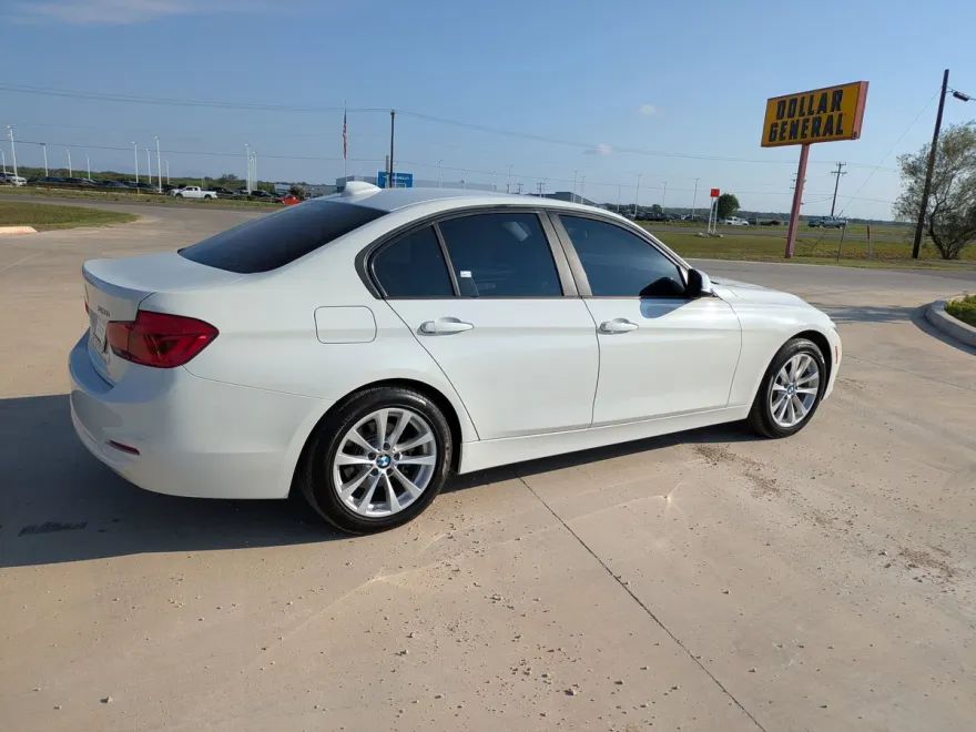 2018 Bmw 320i Sedan photo 1