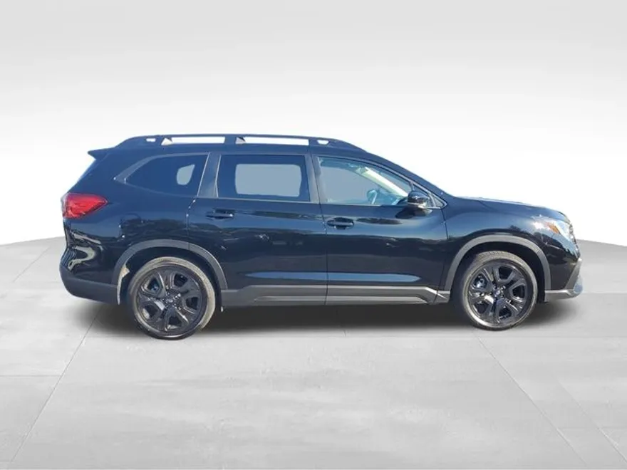 2024 Subaru Ascent Onyx Edition photo 1