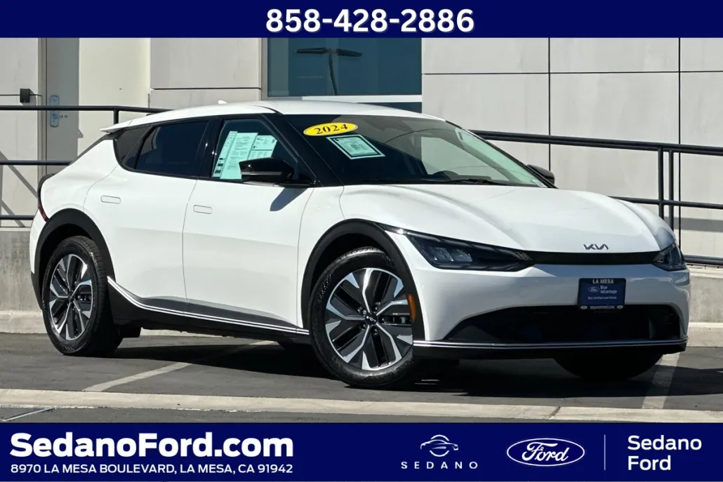 2024 Kia EV6 Light photo 1