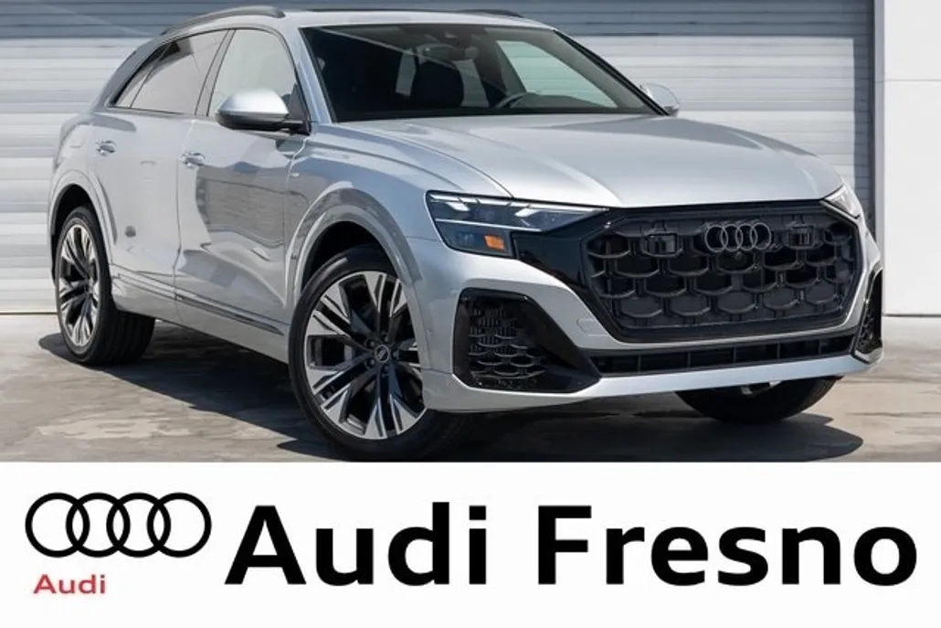 2025 Audi Q8 55 Premium Plus photo 1
