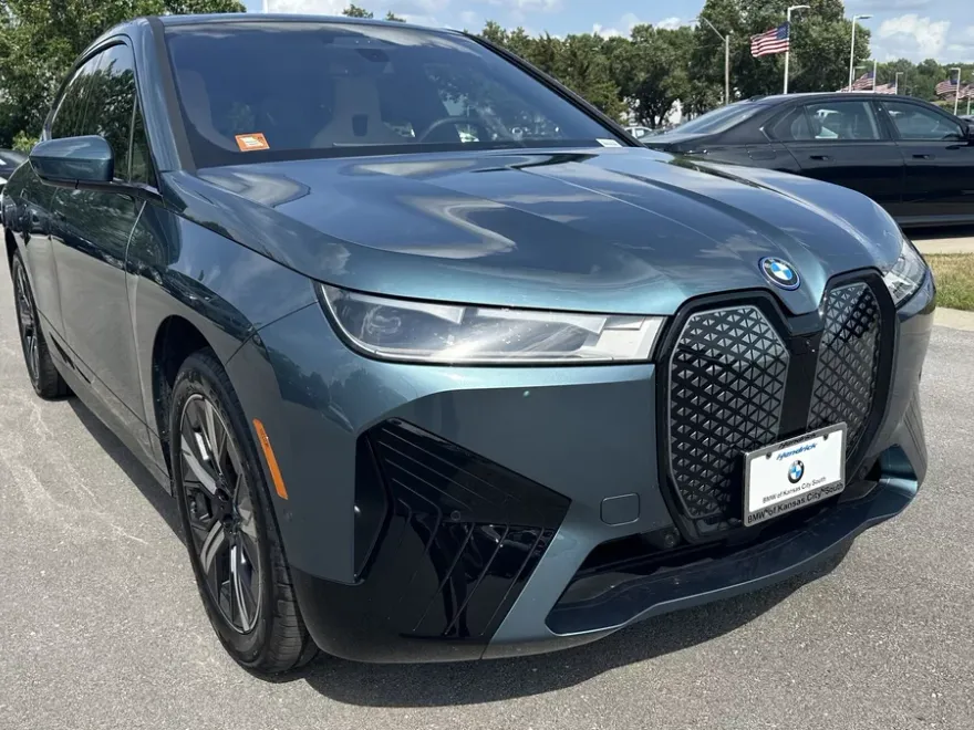 2025 Bmw iX iX xDrive50 photo 1