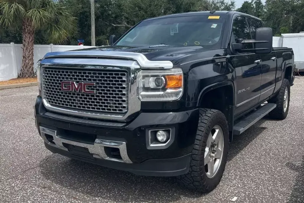 2015 Gmc Sierra Denali photo 1