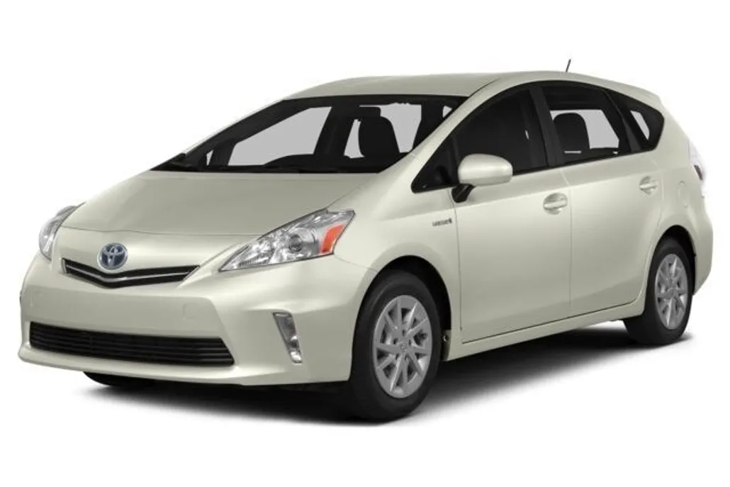 2014 Toyota Prius V Three photo 1
