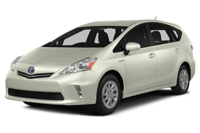 2014 Toyota Prius V Three photo 1