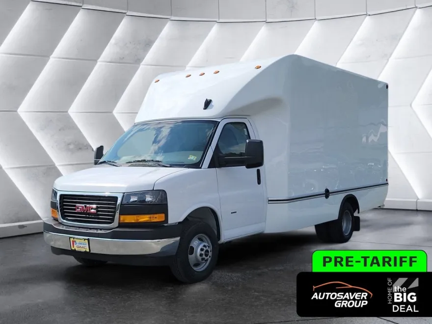 2025 Gmc Savana Cutaway 3500 photo 1