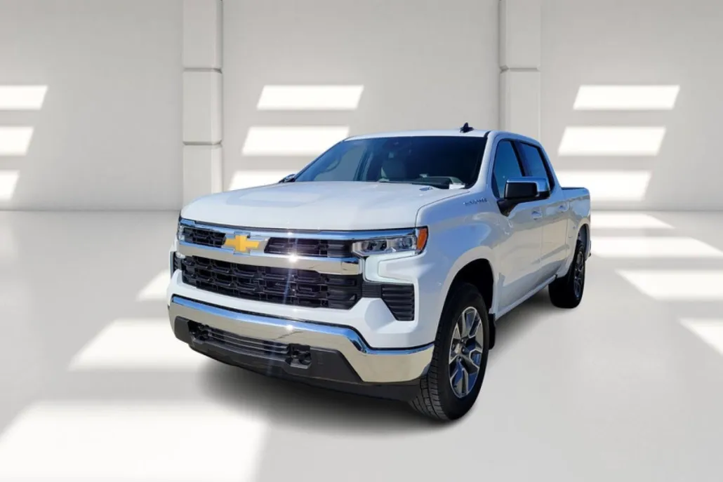 2026 Chevrolet Silverado 1500 LT photo 1