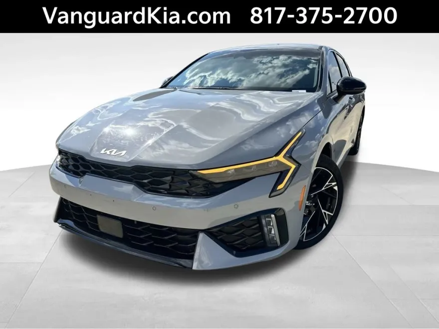 2025 Kia K5 GT-Line photo 1