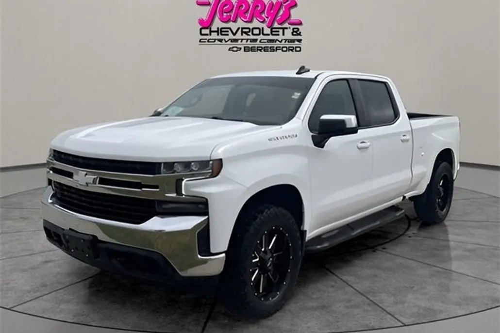 2021 Chevrolet Silverado 1500 LT photo 1