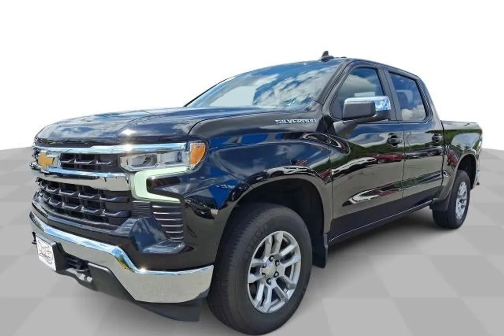 2022 Chevrolet Silverado 1500 LT photo 1