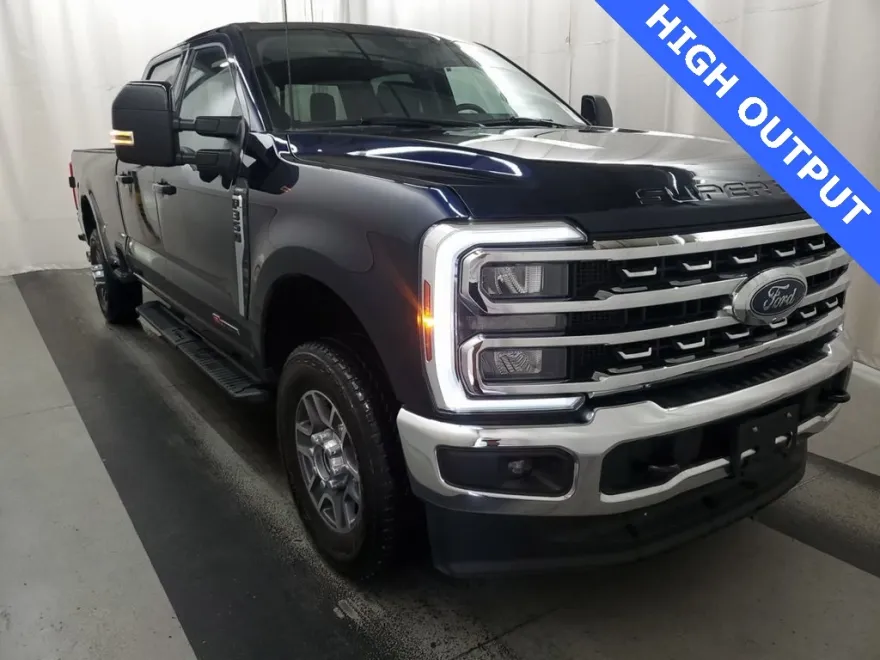 2024 Ford F-350 Lariat photo 1