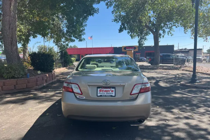 2008 Toyota Camry Hybrid Base photo 1