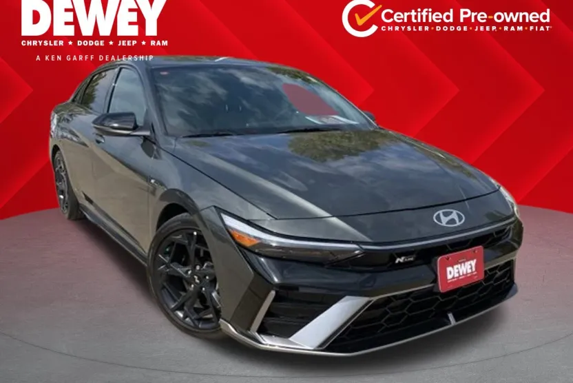 2024 Hyundai Elantra N Line photo 1