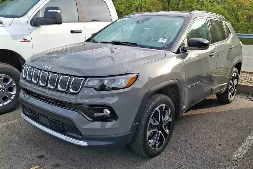 2022 Jeep Compass Limited photo 1