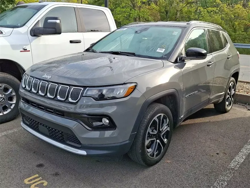 2022 Jeep Compass Limited photo 1