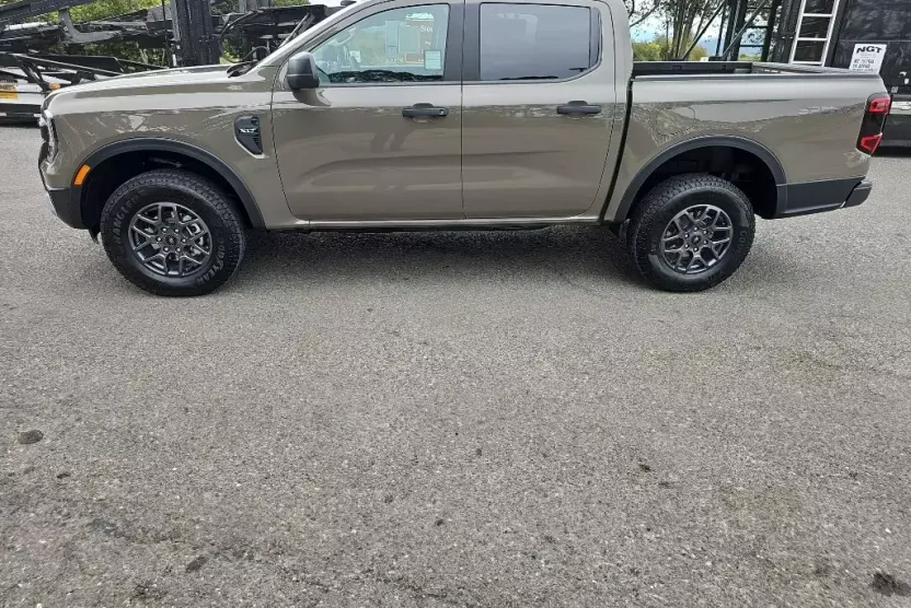 2025 Ford Ranger XLT photo 1