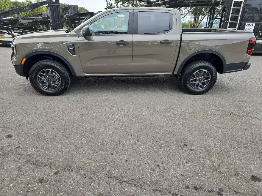 2025 Ford Ranger XLT photo 1