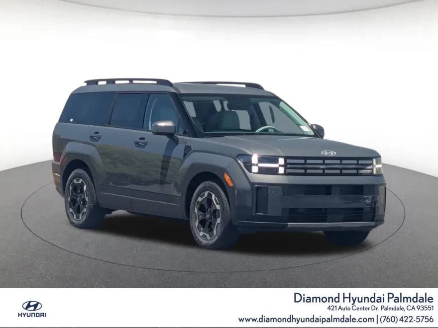 2025 Hyundai Santa Fe SEL photo 1