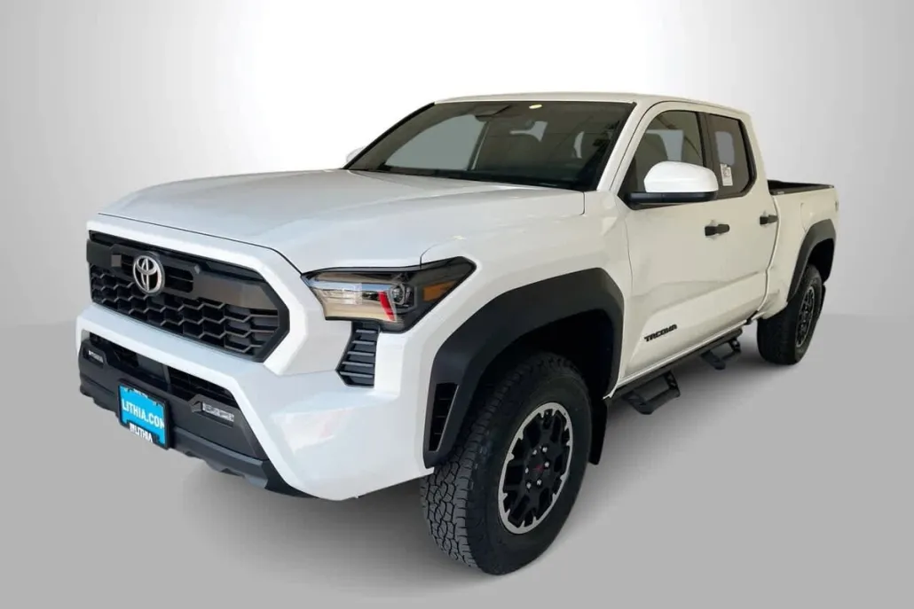 2025 Toyota Tacoma TRD Off-Road 4x4 Long Bed photo 1