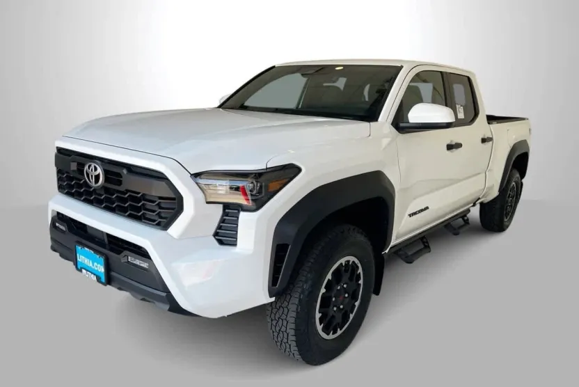 2025 Toyota Tacoma TRD Off-Road 4x4 Long Bed photo 1