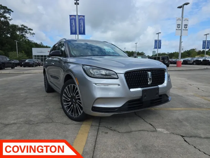 2021 Lincoln Corsair Standard photo 1