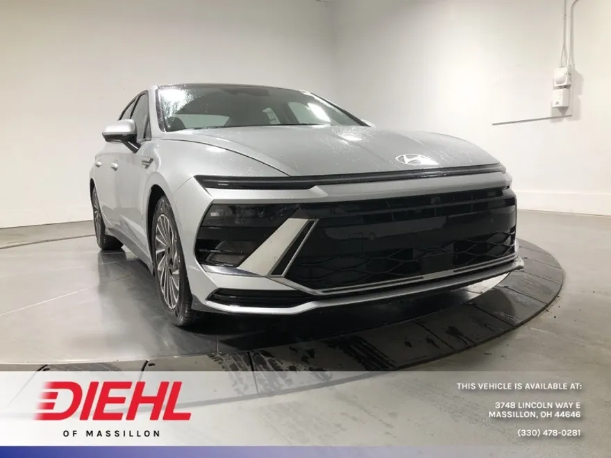 2025 Hyundai Sonata Hybrid Limited photo 1