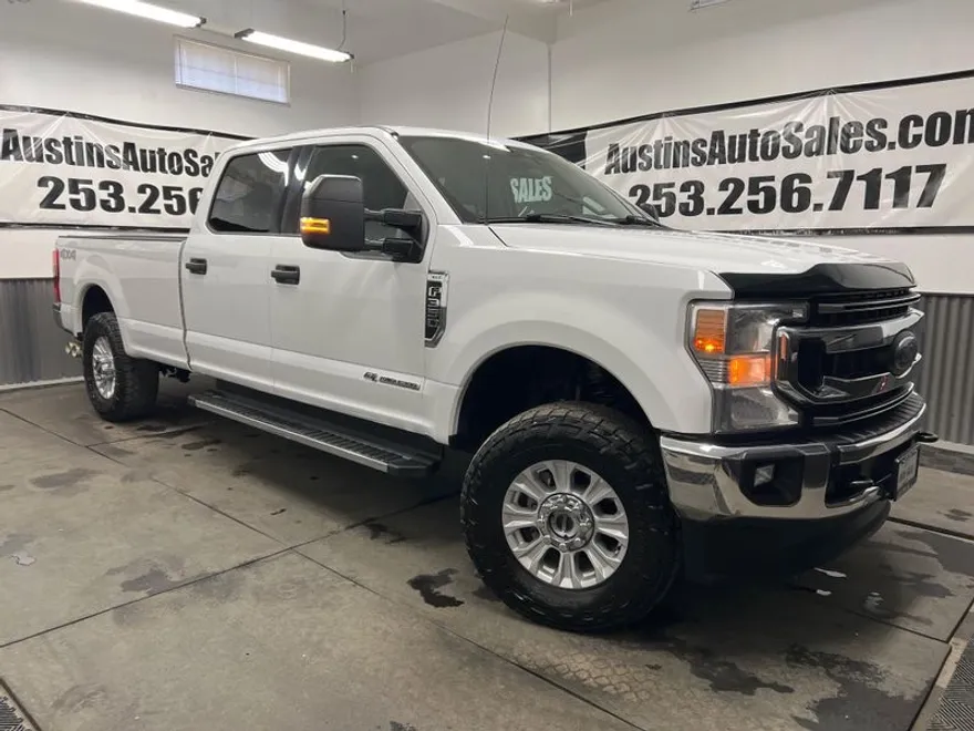 2021 Ford F-350 XLT photo 1