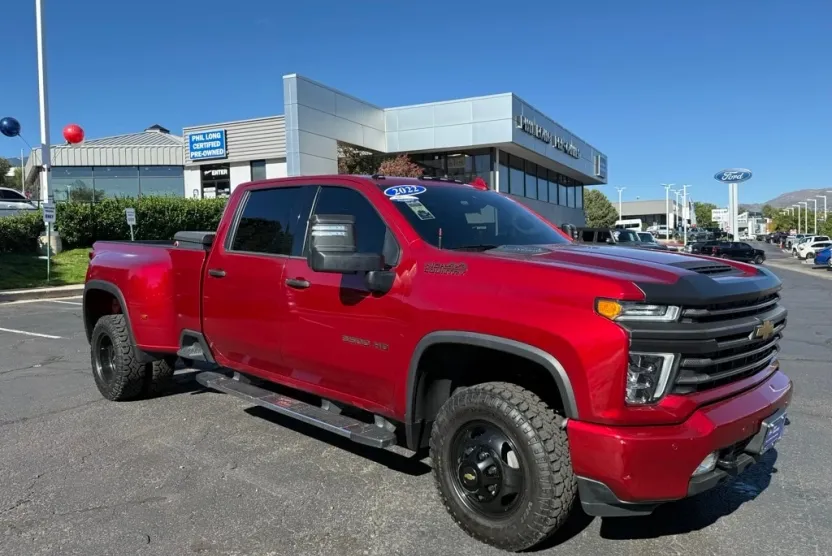 2022 Chevrolet Silverado 3500HD High Country photo 1