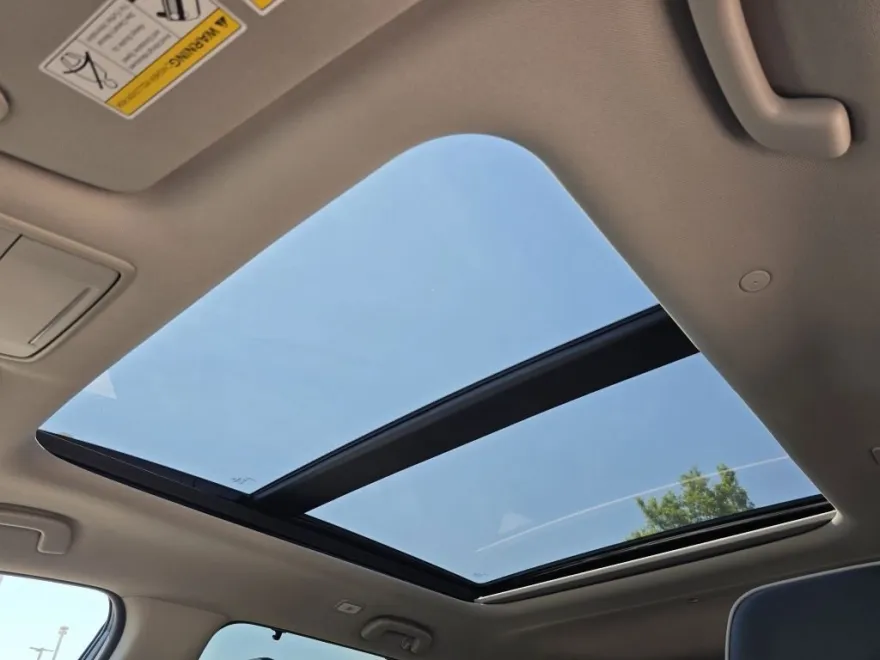 2025 Honda Pilot Elite photo 1