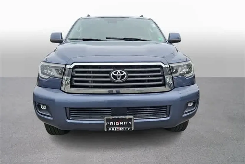 2021 Toyota Sequoia SR5 photo 1