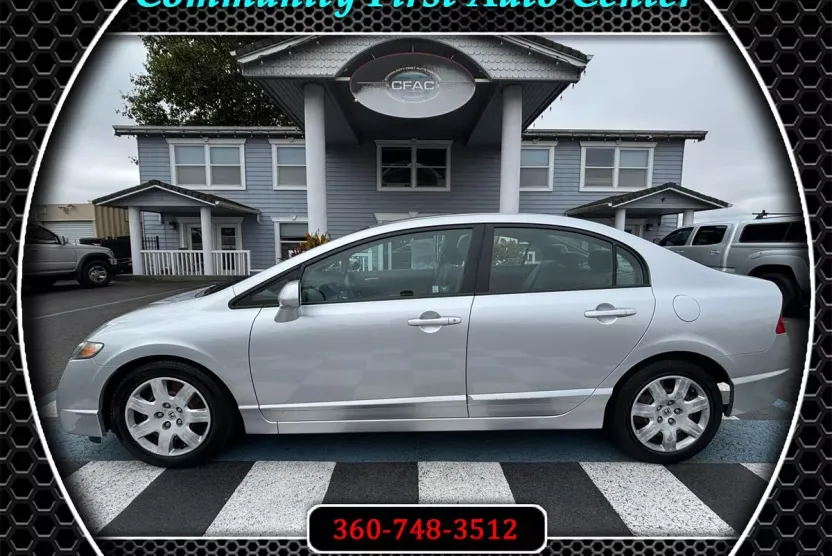 2010 Honda Civic LX photo 1