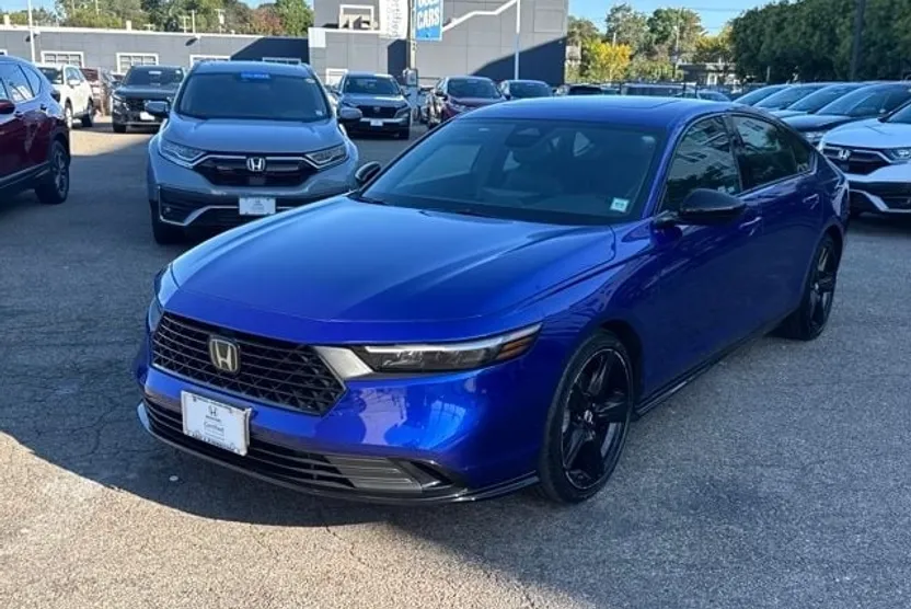 2024 Honda Accord Hybrid Sport-L photo 1