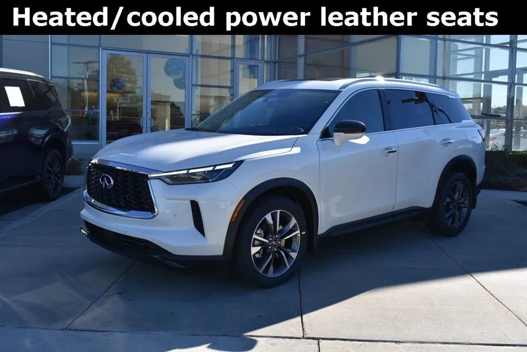 2025 Infiniti QX60 Luxe photo 1