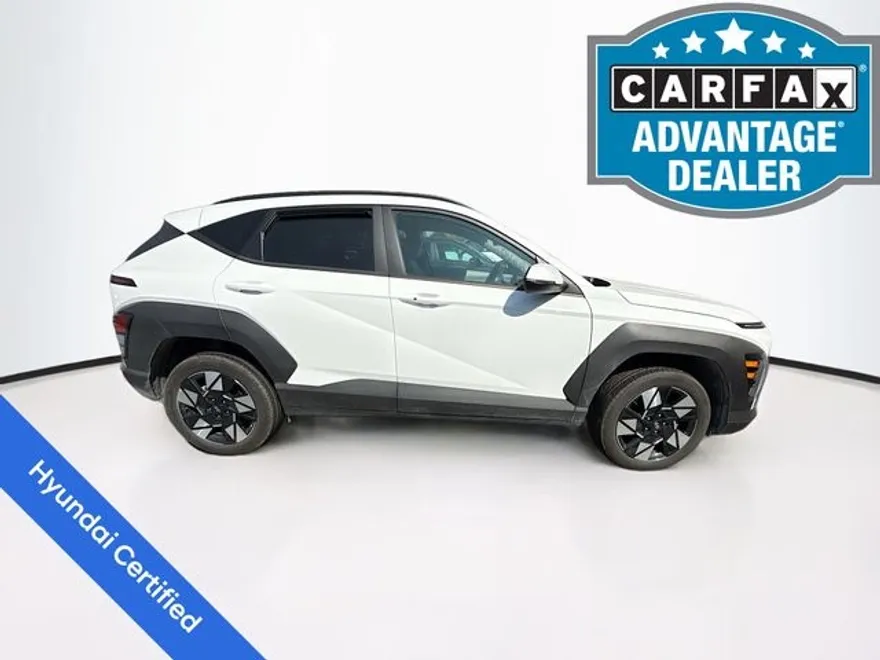 2025 Hyundai Kona SEL photo 1