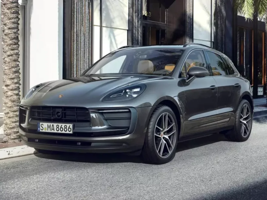 2025 Porsche Macan Base photo 1