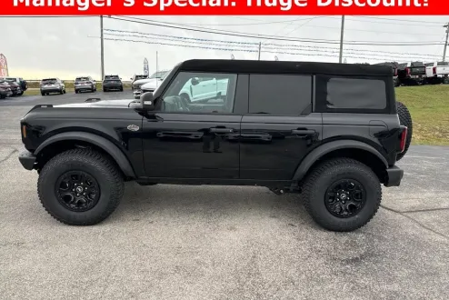 2024 Ford Bronco Wildtrak photo 3