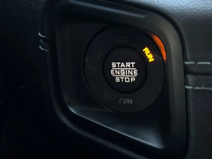 2024 Jeep Wrangler Sahara 4xe photo 20