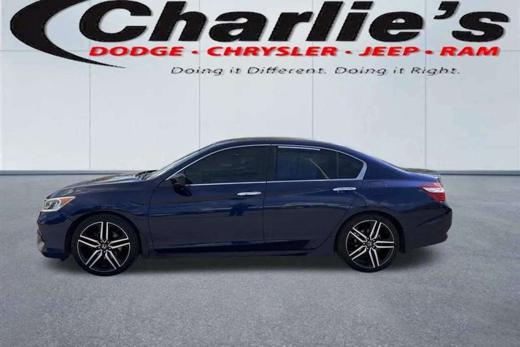 2016 Honda Accord Sport photo 1