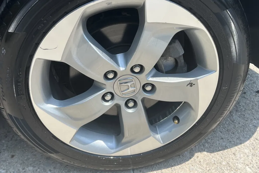 2016 Honda HR-V LX photo 1