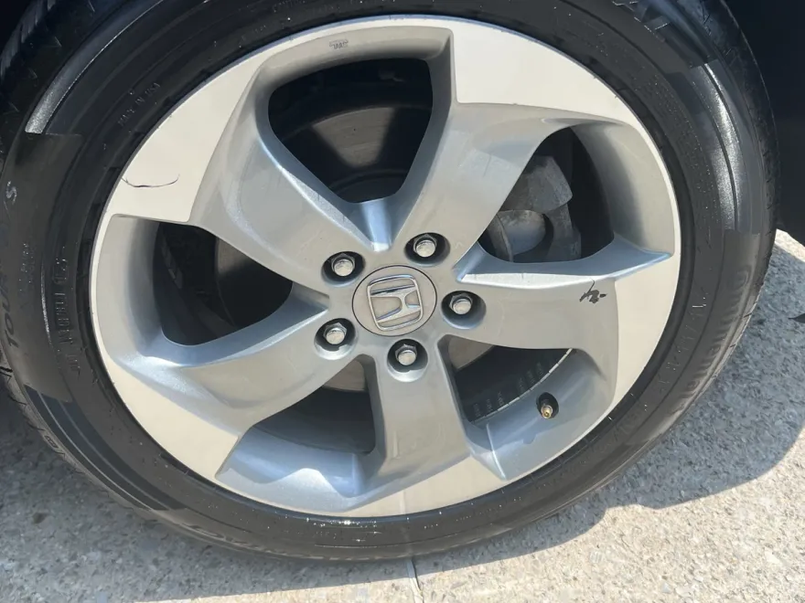2016 Honda HR-V LX photo 1