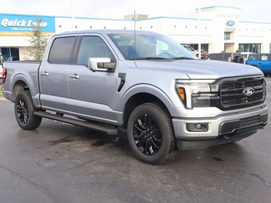 2025 Ford F-150 Lariat photo 1