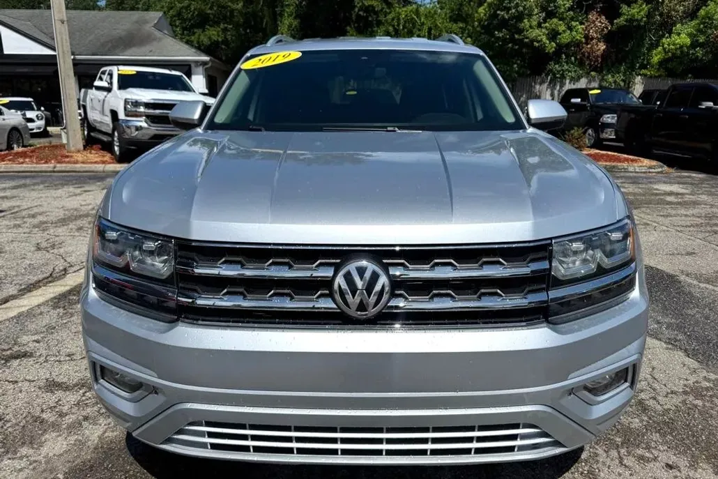 2019 Volkswagen Atlas V6 SE Technology photo 1