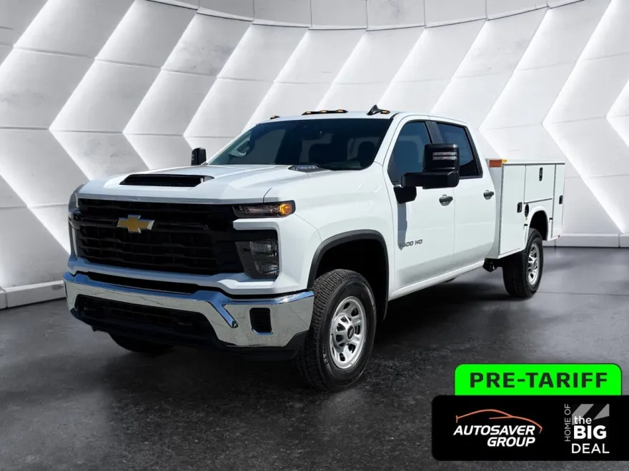 2025 Chevrolet Silverado 3500HD photo 1