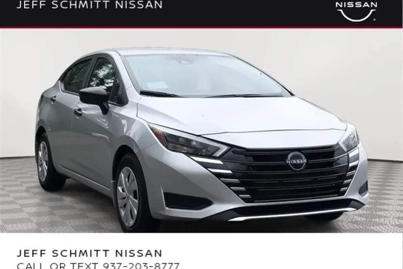 2025 Nissan Versa 1.6 S photo 1