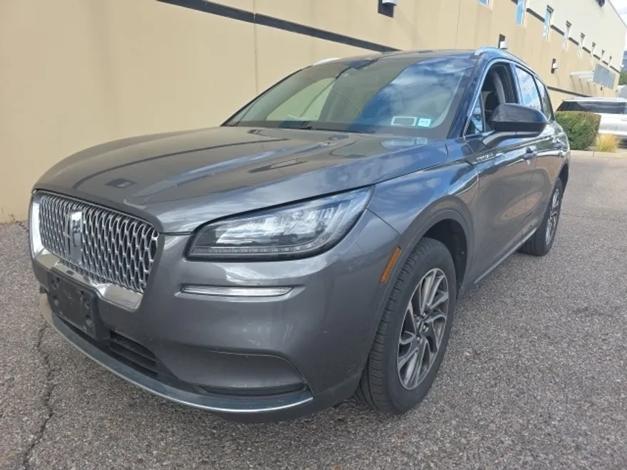 2022 Lincoln Corsair Standard photo 1