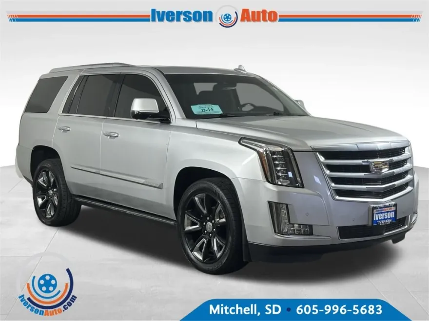 2016 Cadillac Escalade Premium photo 1