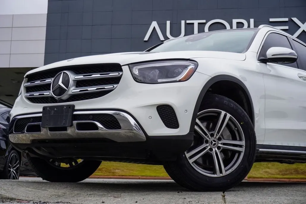 2020 Mercedes Benz GLC 300 4MATIC photo 1