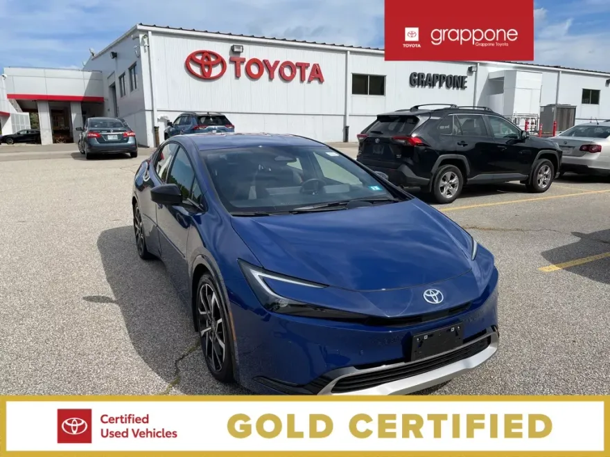 2024 Toyota Prius Prime XSE photo 1