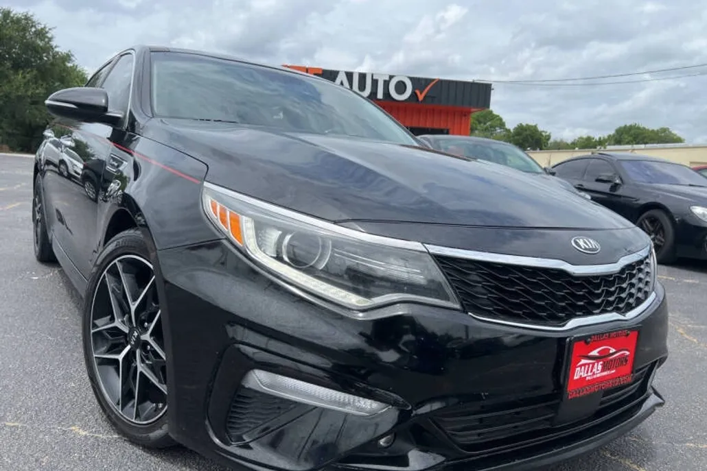 2019 Kia Optima SX Turbo photo 1
