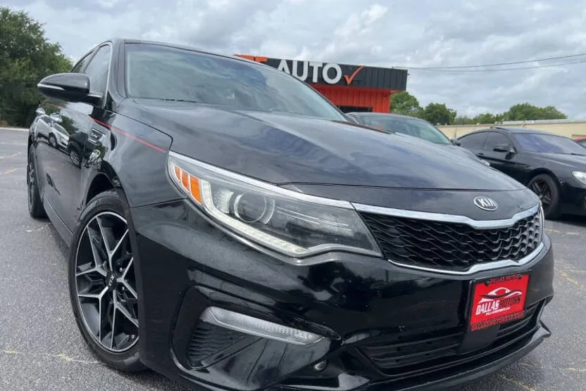 2019 Kia Optima SX Turbo photo 1