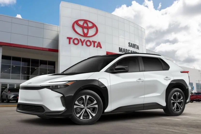 2025 Toyota bZ4X XLE photo 1